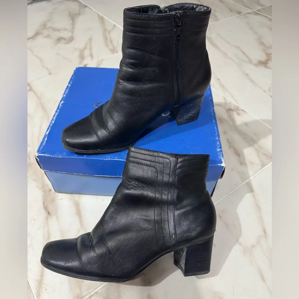 Caressa Black Genuine Leather Ankle Boots Block Heel Size 8.5